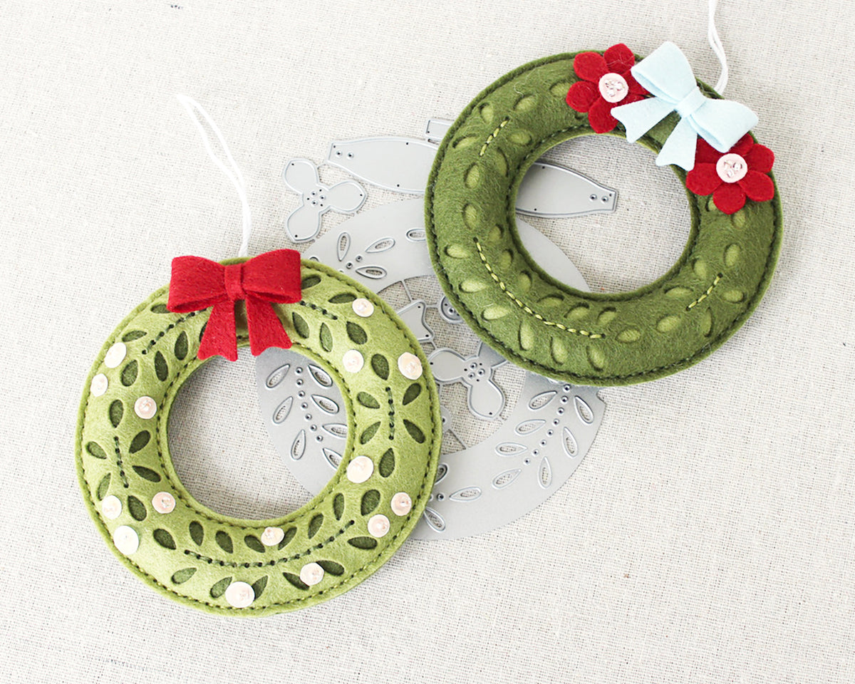 Festive Wreath Details Die Poshta Design