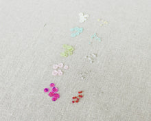 Load image into Gallery viewer, Vintage Charm Color Story