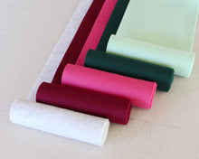 Load image into Gallery viewer, Berry Bough Color Story
