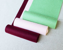 Load image into Gallery viewer, Homespun Holiday: Evergreen Kit
