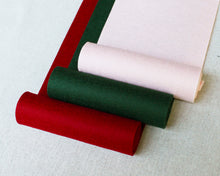 Load image into Gallery viewer, Homespun Holiday: Evergreen Kit
